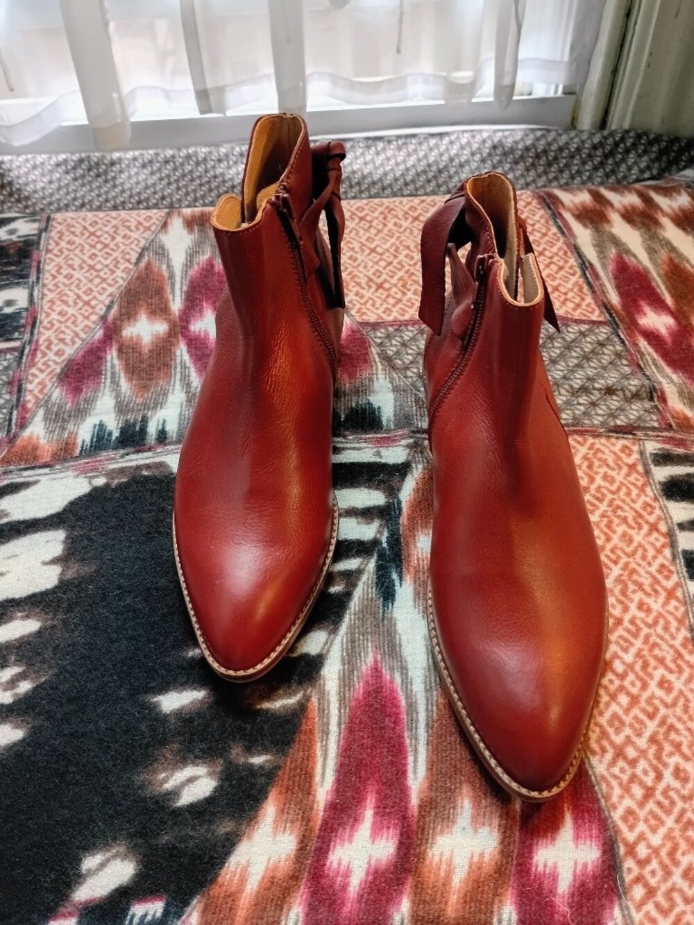 New Garnet Hill Leather Ankle Boots w/Bow Size 9M